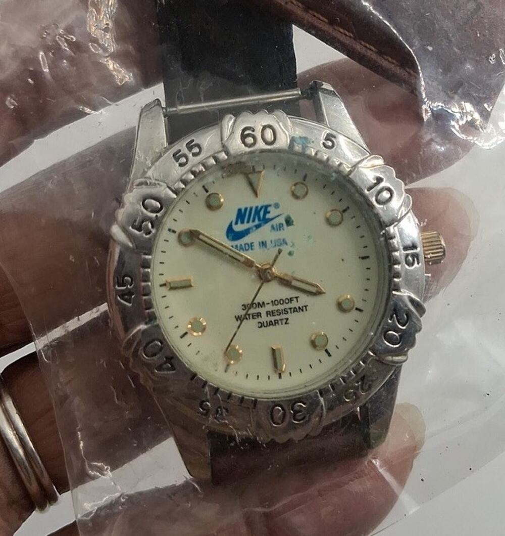 Vintage Nike Air Watch Made in USA 5268K Diver Bezel Brown Leather Strap Rare